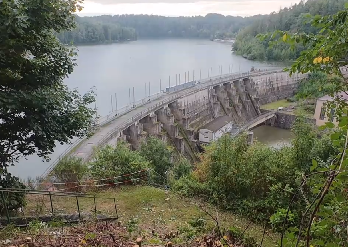 Blick zur Staumauer Kriebstein